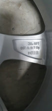 Laden Sie das Bild in den Galerie-Viewer, 1x Alufelge 17 Zoll 7.5" 5x112 38ET Glanz Silber 8W0601025EH Audi A4 Rim Wheel FEL6610928656xt