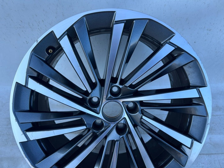 1x Alufelge 19 Zoll 8.0" 5x112 44ET 3P0601025 Skoda Superb I Rim Wheel FEL3640746474wq