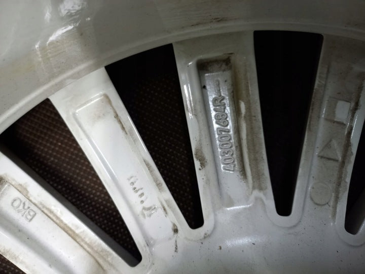 1x Alufelge 16 Zoll 7.0" 4x100 37ET Glanz Weiß 403007684R Renault Twingo Iii FEL1387492044db