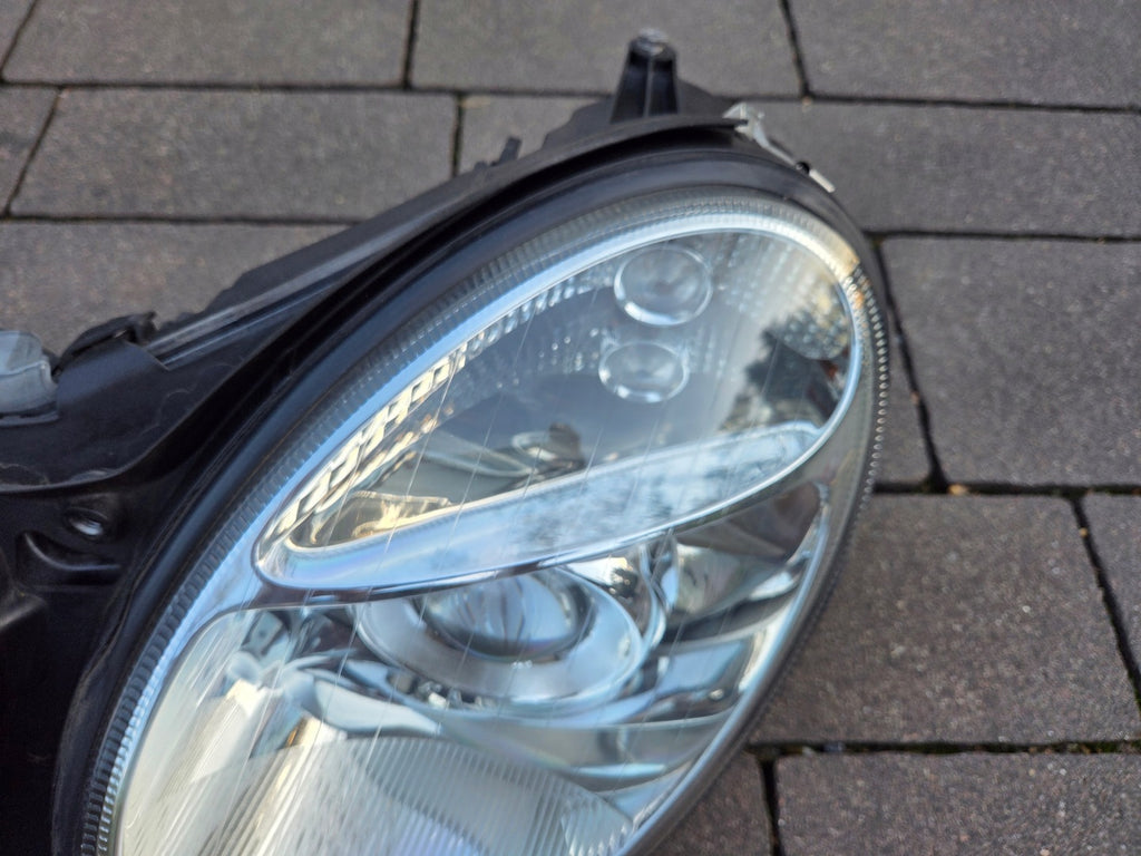 Frontscheinwerfer Mercedes-Benz W211 1EL008369-09 Xenon Links Headlight SCH4590869159ct