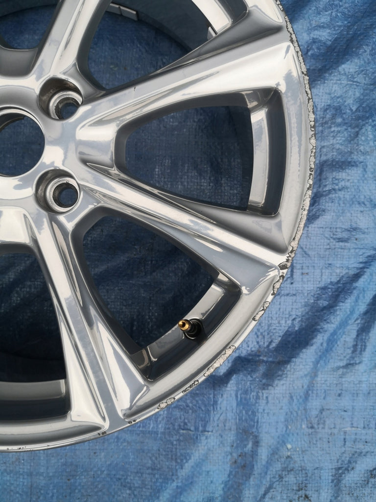 1x Alufelge 18 Zoll 7.0" 4x108 47ET Glanz Silber H1BC-1007-E1A Ford Fiesta