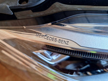 Laden Sie das Bild in den Galerie-Viewer, Frontscheinwerfer Mercedes-Benz W205 A2059066006 LED Rechts Headlight SCH2107380622xr