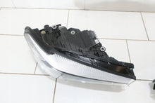Laden Sie das Bild in den Galerie-Viewer, Frontscheinwerfer BMW 5 G31 G30 8499111 8499112 Full LED Ein Satz Headlight SCH2338775144zw