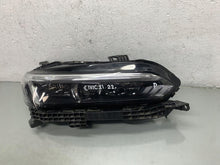 Laden Sie das Bild in den Galerie-Viewer, Frontscheinwerfer Honda Civic I 2205260855 Full LED Rechts Headlight