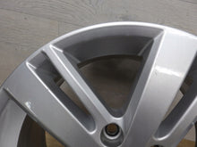 Load image into Gallery viewer, 1x Alufelge 16 Zoll 6.5" 5x112 50ET Glanz Silber 5K0601025AM VW Golf Vi FEL3373654308fl