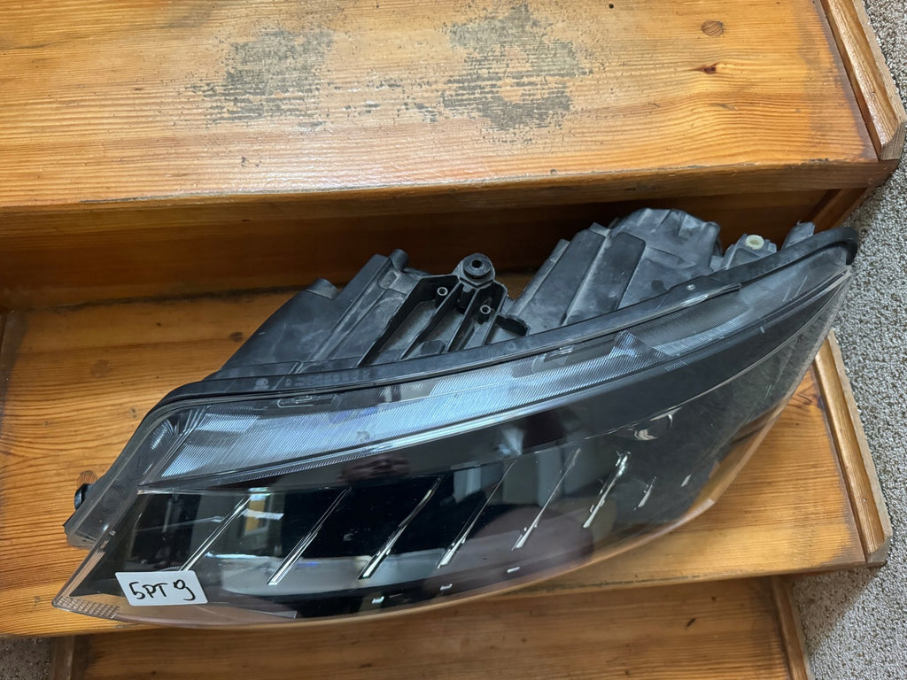 Frontscheinwerfer Skoda Fabia III 658941015B Links Scheinwerfer Headlight