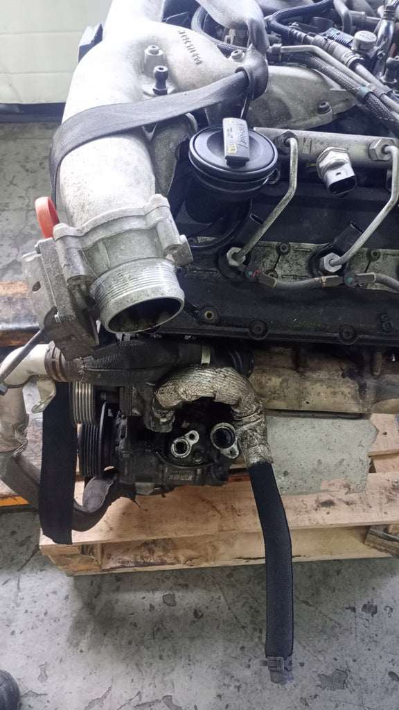 Motor Audi VW A5 A4 CAP 3.0 TDI 240PS 176kW Diesel Engine Unkomplett