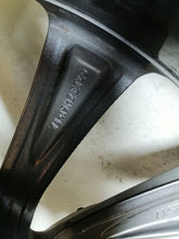 Load image into Gallery viewer, 1x Alufelge 19 Zoll 7.0" 5x114.3 40ET KE4094E400 Nissan Qashqai Rim Wheel FEL9618600676jz