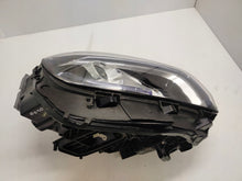 Laden Sie das Bild in den Galerie-Viewer, Frontscheinwerfer Mercedes-Benz W247 A2479062005 Full LED Rechts Headlight SCH2348589520sk