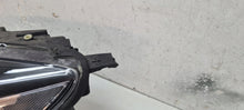 Laden Sie das Bild in den Galerie-Viewer, Frontscheinwerfer Ford Kuga LV4B-13E017-AH LED Links Scheinwerfer Headlight SCH4936329945ha