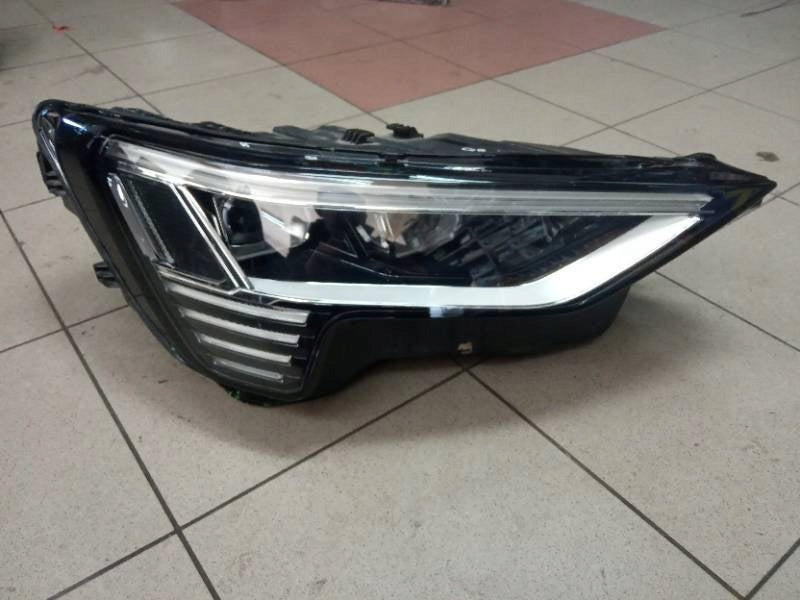 Frontscheinwerfer Audi Etron LED Rechts Scheinwerfer Headlight SCH2946657573bg