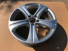 Laden Sie das Bild in den Galerie-Viewer, 1x Alufelge 18 Zoll 8.0&quot; 5x112 43ET A2134011400 Mercedes-Benz W213 Rim Wheel