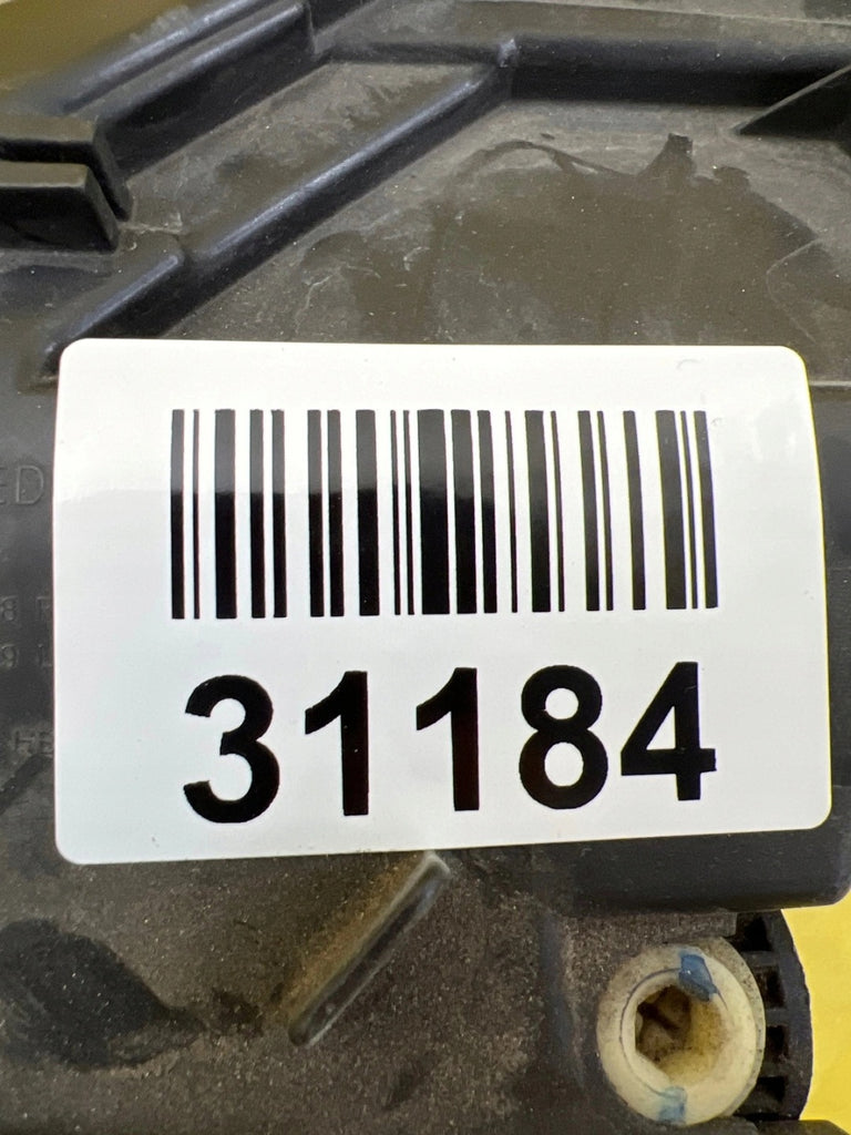 Frontscheinwerfer Seat Ibiza I 6F1941006E LED Rechts Scheinwerfer Headlight SCH6439406131gn