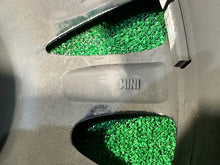 Laden Sie das Bild in den Galerie-Viewer, 1x Alufelge 16 Zoll 6.5&quot; 5x112 54ET 6855106 Mini F56 Rim Wheel