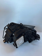 Laden Sie das Bild in den Galerie-Viewer, Frontscheinwerfer Audi E-Tron 85E941040R LED Rechts Scheinwerfer Headlight SCH9959466939oq