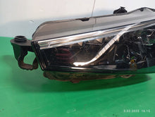 Load image into Gallery viewer, Frontscheinwerfer Skoda Scala 657941015A Full LED Ein Stück (Rechts oder Links) SCH5821408149nd