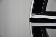Load image into Gallery viewer, 1x Alufelge 18 Zoll 7.5" 5x112 25ET Glanz 6883524 BMW 1 Rim Wheel FEL7370809295ro