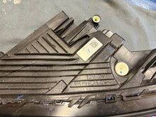 Laden Sie das Bild in den Galerie-Viewer, Frontscheinwerfer Mercedes-Benz Eqe A2949063101 Links Scheinwerfer Headlight SCH4347739230tn
