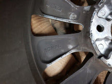 Load image into Gallery viewer, 1x Alufelge 16 Zoll 6.5&quot; 5x114.3 50ET 52910A2800, 52910-A2800 Kia Ceed Rim Wheel