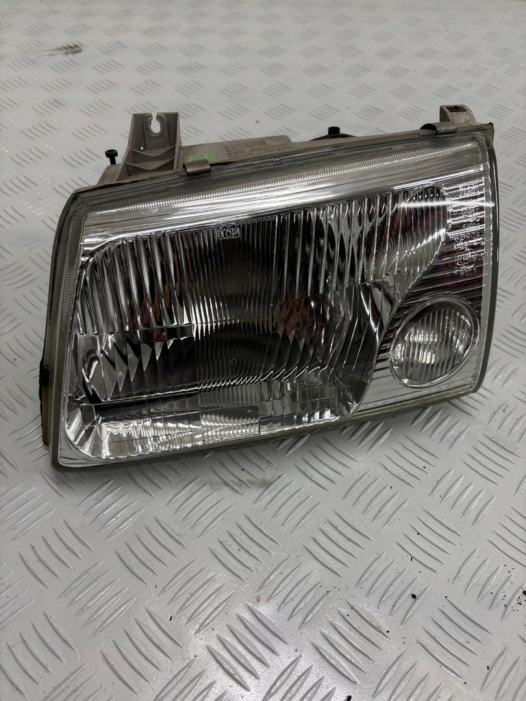 Frontscheinwerfer Hyundai Galloper Links Scheinwerfer Headlight