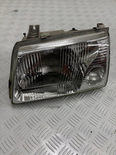Laden Sie das Bild in den Galerie-Viewer, Frontscheinwerfer Hyundai Galloper Links Scheinwerfer Headlight