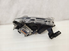 Laden Sie das Bild in den Galerie-Viewer, Frontscheinwerfer Ford Ranger Xenon Rechts Scheinwerfer Headlight SCH1213695352lc
