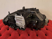 Laden Sie das Bild in den Galerie-Viewer, Frontscheinwerfer BMW 2 G42 8083636-06 8083635-05 Ein Satz Headlight SCH1988950982uk