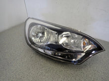 Laden Sie das Bild in den Galerie-Viewer, Frontscheinwerfer Kia Rio III Rechts Scheinwerfer Headlight
