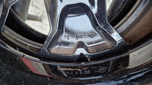Laden Sie das Bild in den Galerie-Viewer, 1x Alufelge 17 Zoll 6.5&quot; 5x114.3 50ET Glanz Schwarz 403000531 Renault Rim Wheel