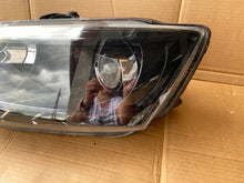 Load image into Gallery viewer, Frontscheinwerfer Skoda Fabia III 6V1941015B 6V1941016A Rechts oder Links