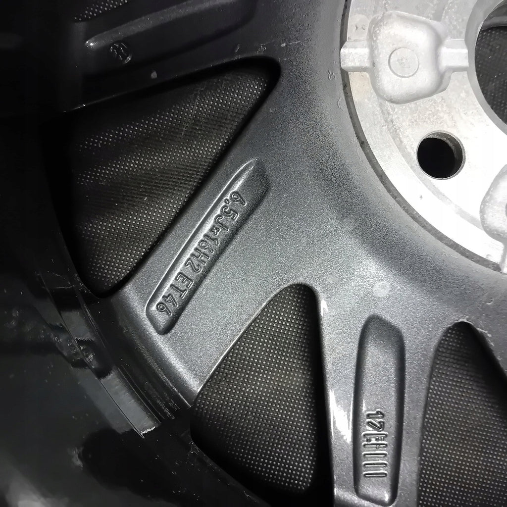 1x Alufelge 16 Zoll 6.5" 5x112 46ET Glanz Graphit 5G0601025 Mg Golf Vii