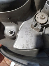 Load image into Gallery viewer, Frontscheinwerfer Toyota Yaris Links Scheinwerfer Headlight SCH3981335488bs