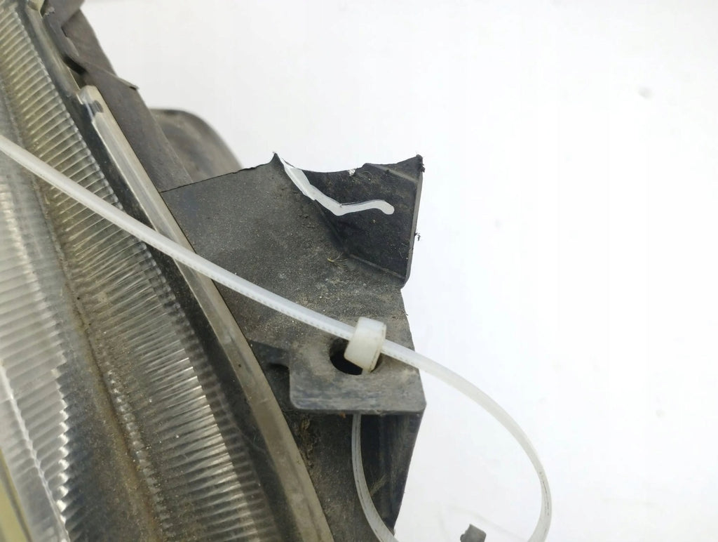 Frontscheinwerfer Toyota Corolla Verso AMD150996 Rechts Scheinwerfer Headlight SCH8240732858ux