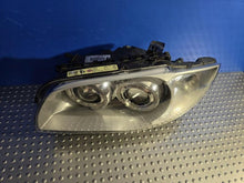 Laden Sie das Bild in den Galerie-Viewer, Frontscheinwerfer BMW 1 E81 E82 E87 6824489-08 Xenon Links Headlight