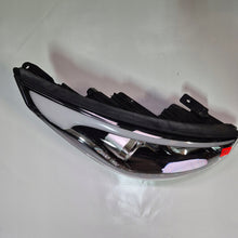 Laden Sie das Bild in den Galerie-Viewer, Frontscheinwerfer Hyundai Ix35 LED Ein Stück (Rechts oder Links) Headlight SCH9435621636bp