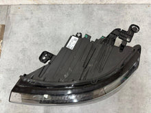 Laden Sie das Bild in den Galerie-Viewer, Frontscheinwerfer Opel Grandland 9870487780 Links Scheinwerfer Headlight SCH6033485060qm