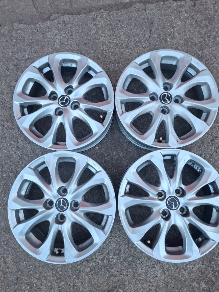 4x Alufelge 15 Zoll 5.5" 4x100 40ET Glanz Silber 9965465550 Mazda 2 Dj Rim Wheel FEL3246505802tt