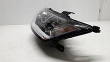 Laden Sie das Bild in den Galerie-Viewer, Frontscheinwerfer Audi A1 82A941004 LED Rechts Scheinwerfer Headlight