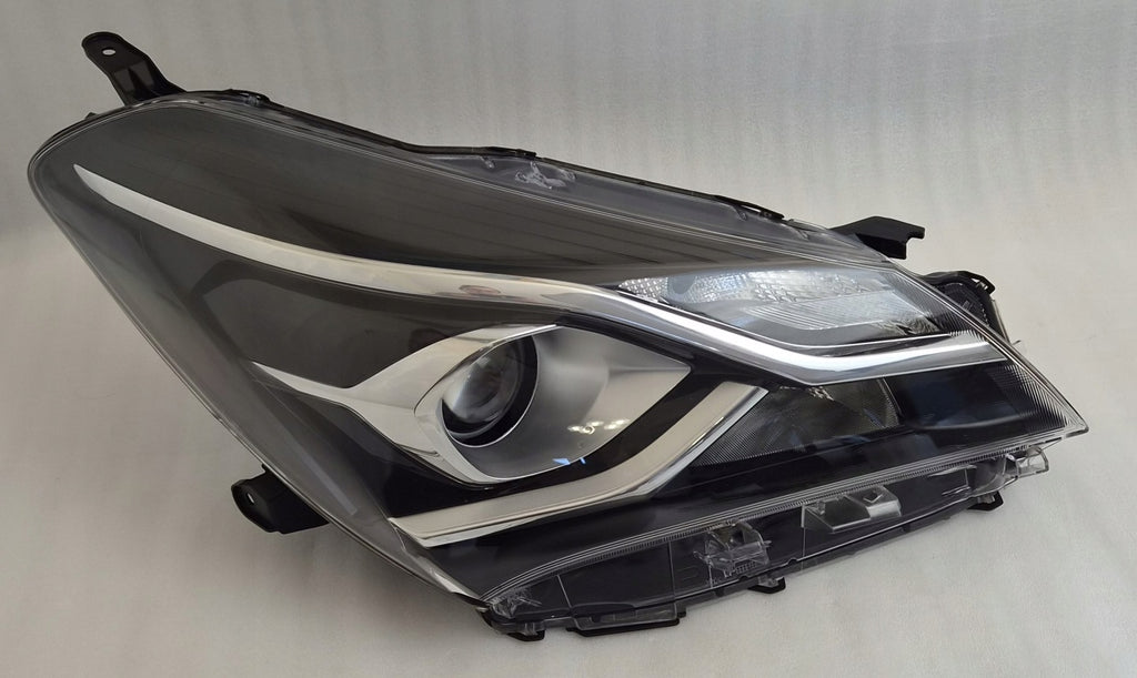 Frontscheinwerfer Toyota Yaris Rechts Scheinwerfer Headlight SCH3547868010cr
