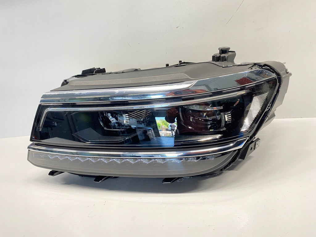 Frontscheinwerfer VW Tiguan 5NB941081A LED Links Scheinwerfer Headlight