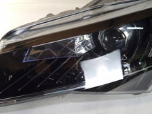 Laden Sie das Bild in den Galerie-Viewer, Frontscheinwerfer Skoda Superb III 3V1941015A LED Links Scheinwerfer Headlight