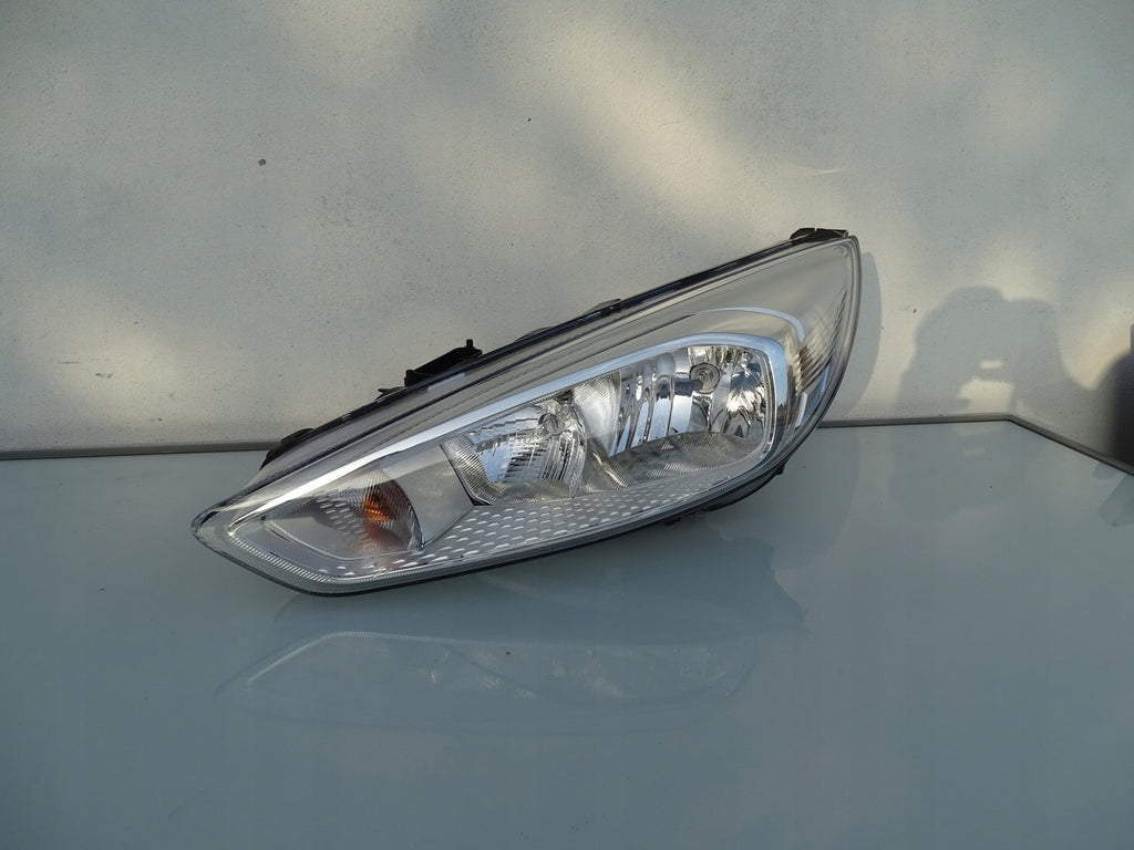 Frontscheinwerfer Ford Focus F1EB-13W030-AC Links Scheinwerfer Headlight