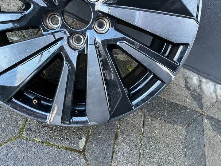 1x Alufelge 19 Zoll 7.0" 5x108 38ET 9809685477 Peugeot I Rim Wheel FEL9194201686in