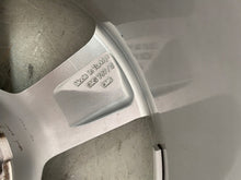 Laden Sie das Bild in den Galerie-Viewer, 1x Alufelge 16 Zoll 7.0&quot; 5x100 34ET 8XA601025E Audi A1 Rim Wheel