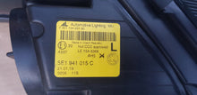 Laden Sie das Bild in den Galerie-Viewer, Frontscheinwerfer Skoda Octavia III 5E1941015C LED Links Scheinwerfer Headlight SCH2033107772fl