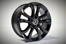 Load image into Gallery viewer, 1x Alufelge 17 Zoll 7.0&quot; 5x112 48ET Glanz Schwarz A2054010200 Mercedes-Benz W205