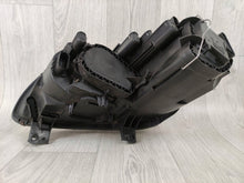 Laden Sie das Bild in den Galerie-Viewer, Frontscheinwerfer VW Touran 1T0941006D Rechts Scheinwerfer Headlight SCH2145047991ri