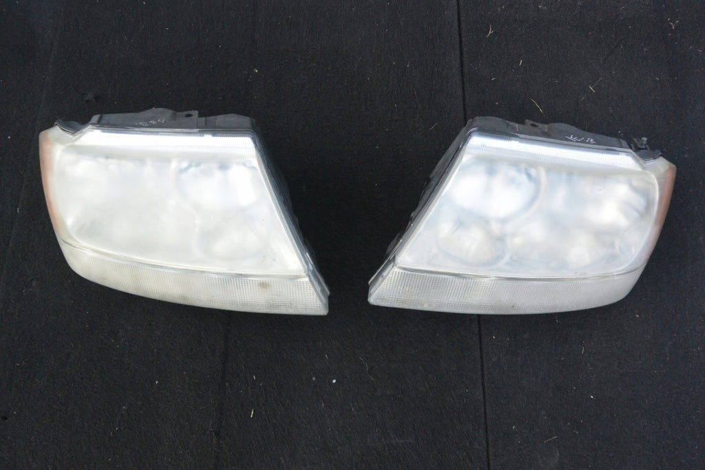 Frontscheinwerfer Jeep Grand Cherokee Ein Stück (Rechts oder Links) Headlight SCH4234973996or