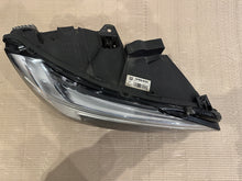 Load image into Gallery viewer, Frontscheinwerfer Volvo S90 V90 31386171 LED Rechts Scheinwerfer Headlight SCH4867703129tq