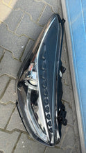 Load image into Gallery viewer, Frontscheinwerfer Hyundai I40 HYUI40LAM Rechts Scheinwerfer Headlight SCH9971184230do